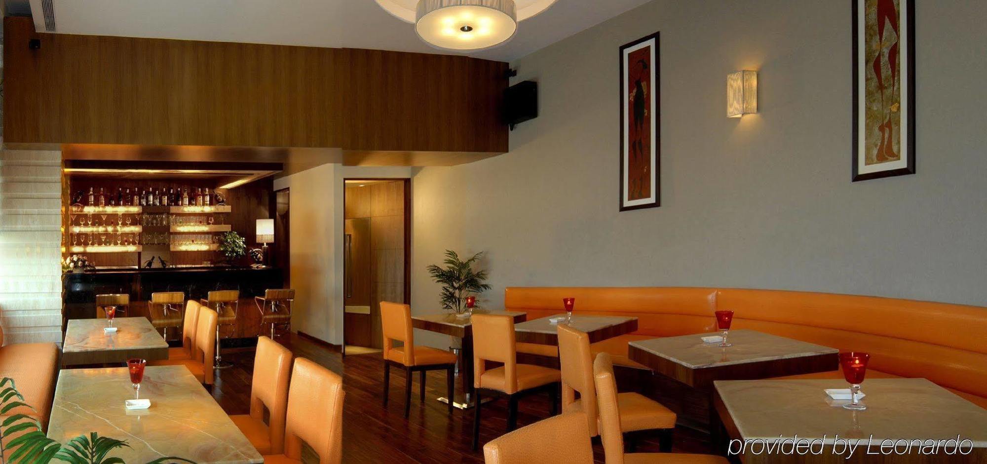Fortune Select Exotica, Navi Mumbai - Member Itc Hotels' Group Étterem fotó